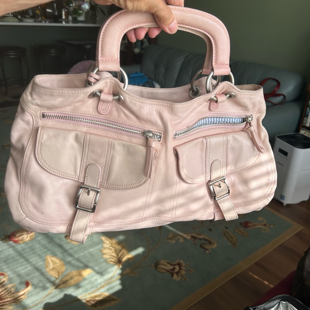 Donna Karan Light Pink Shoulder BagDona Karen bag